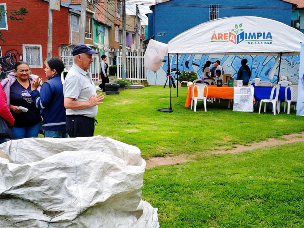 Aseo público en Bogotá: aprender cuidando la ciudad.